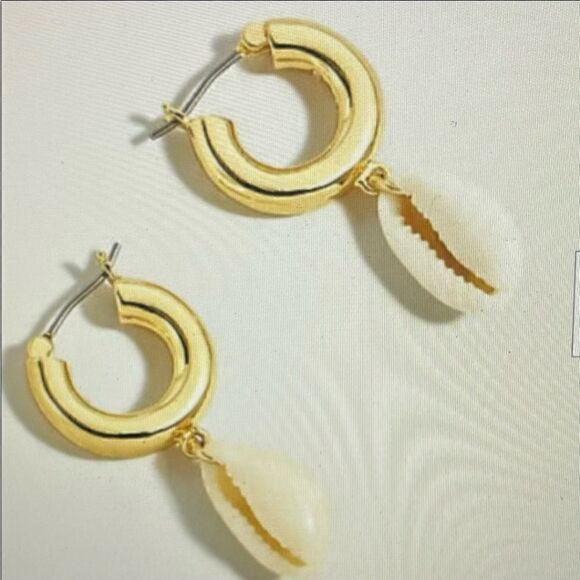 NWT J CREW Shell Drop Earrings - Picture 2 of 7